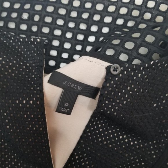 Read description- Crew Triple Eyelet Shift Dress in Black Sz XS - Picture 8 of 8